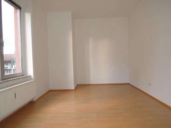 VERMIETET! Hell und freundlich: 2 Zimmerwohnung mit Wohnküche – ruhig und zentral in Heddernheim