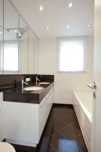 VERMIETET! Stylisch! Schicke 4 Zimmer offene Maisonette mit 2 Bädern + 2 Balkonen – Sachsenhausen