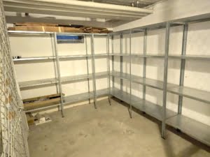 VERKAUFT!Attraktive große 3 Zimmer Dachstudio Whg. mit Balkon +Garagenpl – Top Lage nahe Stadtwald