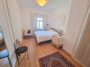 VERMIETET!Sonnige, schicke 2 Zimmerwohnung im sanierten Altbau – Top Lage Bornheim Nähe Berger Str.