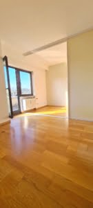 VERKAUFT! Karben-Kloppenheim: Panoramablick in großer 3 Zimmer Penthousewohnung + Einzelgarage