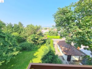 VERMIETET!Was für ein Villenanwesen mit Traumgarten! Mehrgenerat.haus + Einliegerwohnung + 2 Garagen
