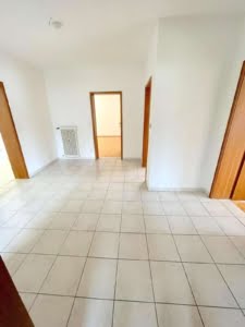 VERMIETET! Großzügige 3-Zimmerwohnung mit 2 Balkonen ruhige Lage in Großheubach