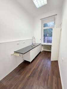 VERMIETET! Top Lage Nähe Schweizer Platz 2 Gewerberäume + Küche + WC – Büro/Praxis/Einzelhandel mgl.