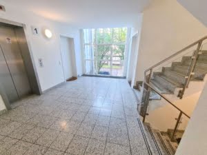 VERMIETET! Top Westend Lage! Charmant + Elegant! Voll möblierte 2 Zimmerwohnung mit 2 Balkonen