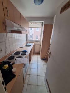 VERMIETET! Gemütliche 2 Zimmerwohnung mit Wannenbad – zentral in Rödelheim