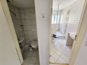 VERMIETET! Einzugsbereit! Große 3,5 Zimmerwohnung mit Balkon plus Garage – top Lage Rumpenheim