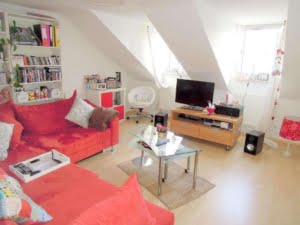 VERMIETET! Gemütliche 2-Zimmer Dachgeschoss Wohnung inkl. EBK – Top Nordendlage bei Berger Straße