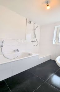 VERKAUFT! 2 Zimmerwohnung mit Süd-Balkon + KFZ-Stellplatz-Nähe Klinikum Höchst-einzugsbereit –
