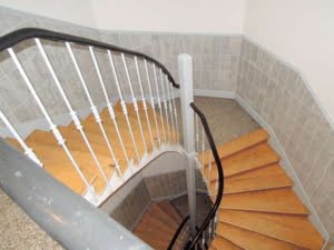 VERMIETET! Klein! Gemütlich! Neu renovierte 2 Zimmerwohnung – mitten in Bornheim Berger Str.