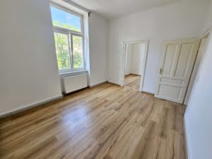 VERMIETET! Altbaucharme ! Gemütliche 2 Zimmerwohnung mit Wohnküche inkl. neuer EBK