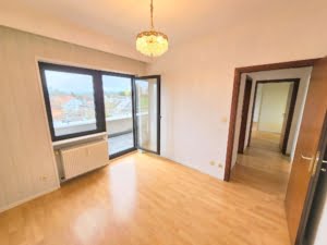 VERKAUFT! Karben-Kloppenheim: Panoramablick in großer 3 Zimmer Penthousewohnung + Einzelgarage