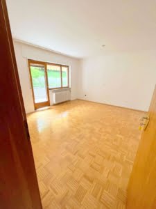 VERMIETET! Großzügige 3-Zimmerwohnung mit 2 Balkonen ruhige Lage in Großheubach