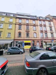 VERMIETET! Altbaucharme zentral in Bornheim! Helle 3 Zimmerwohnung direkt auf der Berger Straße