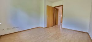 VERKAUFT! Ihr neues Heim erwartet Sie! Reihenhaus: 5 Zimmer + Terrasse + Garten + 2 KFZ-Stellplätze