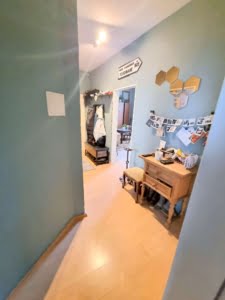 VERMIETET! Altbaucharme zentral in Bornheim! Helle 3 Zimmerwohnung direkt auf der Berger Straße