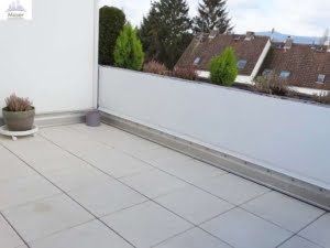 VERMIETET! TopTaunusblick! Sonnige 2 Zimmer Terrassenwohnung inkl. Einbauküche in Bad Homburg