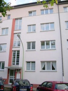 VERMIETET! Gemütliche, sonnige 2 Zimmerwohnung mit Balkon – ruhig in Preungesheim