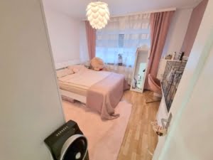 VERMIETET! Ruhig + renoviert 2019! Gepflegte 2 Zimmer mit Balkon – direkt am Kettler Krankenhaus