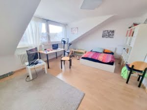 VERKAUFT! gepflegtes MFH mit 5-6 Whg. + 1 Garage + Hof + Garten – zentrale Lage Bad Soden