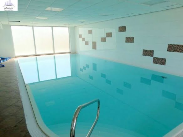 VERMIETET! Schicke 2 Zimmer Wohnung mit Balkon – Sachsenhausen + POOL+SAUNA im Haus!