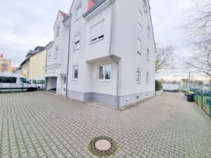 VERMIETET! Schicke 2-Zimmer Wohnung mit Terrasse – zentral in FFM-Griesheim