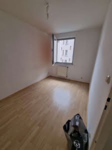 VERMIETET! Gemütliche 2 Zimmerwohnung mit Wannenbad – zentral in Rödelheim