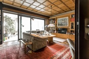 VERKAUFT! Prachtvolle Villa mit Schwimmbad und Parkgrundstück mit Teich – Hollywood-Feeling im Rheingau!