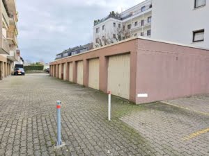 VERKAUFT! Karben-Kloppenheim: Panoramablick in großer 3 Zimmer Penthousewohnung + Einzelgarage