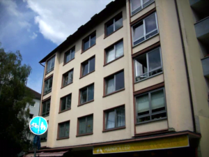 VERMIETET! Hell! 3 Zimmerwohnung mit Balkon und Wannenbad – Bornheim Grenze Ostend – EZB nah