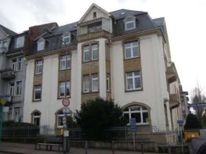 VERMIETET!Nagelneu in 2015!Tolle, große 3 Zimmer Altbauwohnung mit Balkon – ruhig in Sachsenhausen