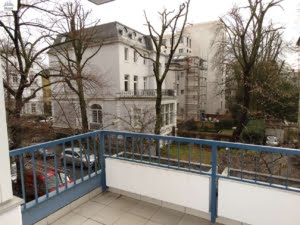 VERMIETET! in perfekter Westendlage! 2 Zimmerwohnung mit tollem Südbalkon & Gartennutzung
