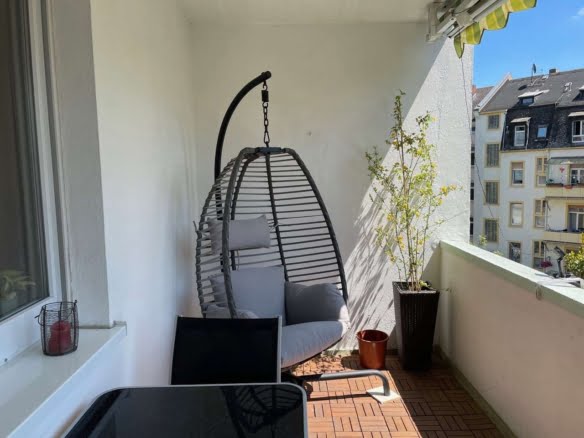 VERMIETET neuw. 2 Zimmerwohnung mit Wohnküche und Loggia + Balkon – zentral Nähe Uniklinik Niederrad