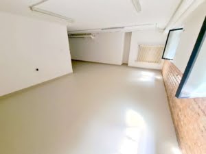 VERMIETET! Top Lage Nordend: Attraktive Ladenfläche + großer Keller ideal für Einzelhandel