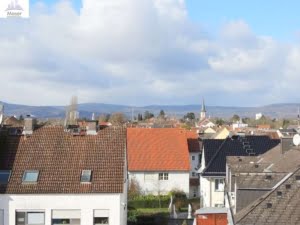 VERMIETET! TopTaunusblick! Sonnige 2 Zimmer Terrassenwohnung inkl. Einbauküche in Bad Homburg