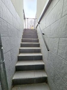 VERKAUFT! Perfekt für die kleine Familie! Solides Reihenmittelhaus + Garage + Garten -Heddernheim