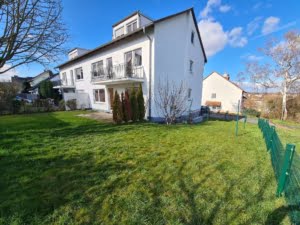 VERMIETET! Frisch renoviert! 3-Zimmerwohnung mit Terrasse + Garten am Feldrand- S-Bahn nah Hofheim