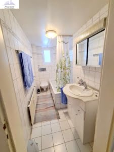 VERMIETET! TOP! Altbau im Westend ! Voll möblierte 2 Zimmerwohnung mit Balkon – min. für 9 Monate