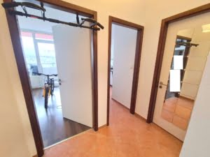 VERMIETET! Schicke 2 Zimmer Wohnung mit Balkon – Sachsenhausen + POOL+SAUNA im Haus!