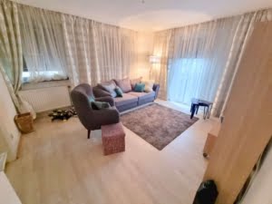 VERMIETET! Gemütliche 3- Zimmerwohnung mit großer Terrasse – zentral in Rödelheim