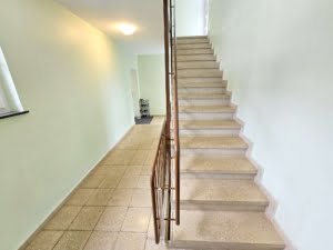 VERMIETET! Gemütliche 3 Zimmerwohnung mit großem Balkon in gepflegter Grünanlage in Bad Homburg