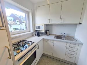 VERMIETET! Stylisch! Schicke 4 Zimmer offene Maisonette mit 2 Bädern + 2 Balkonen – Sachsenhausen