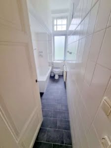 VERMIETET! Altbaucharme zentral in Bornheim! Gemütliche 3 Zimmer Wohnung mit Tageslichtbad