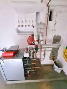 VERKAUFT! Kapitalanlage : 1- 2 Doppelhaushälften mit 3 oder 6 Wohnungen – top Lage Hofheim