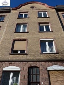 VERMIETET! Große, gemütliche 3,5 Zimmer Altbauwohnung mit Balkon – zentrale Lage Nähe TÜV Hanau