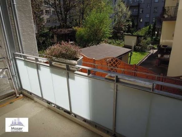 VERMIETET!Nagelneu in 2015!Tolle, große 3 Zimmer Altbauwohnung mit Balkon – ruhig in Sachsenhausen