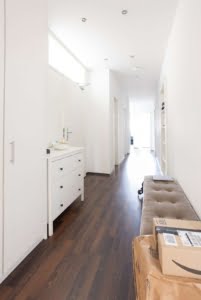 VERMIETET! WOW! – Stylische 5 Zimmer Maisonette inkl. EBK + Kamin + Dachterr. -Sachsenhausen