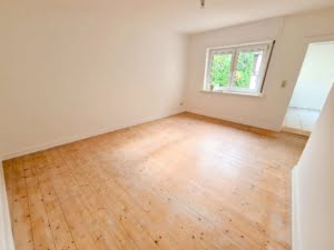 VERMIETET! Großzügige 3-Zimmerwohnung mit Wohnküche – ruhig in Eckenheim