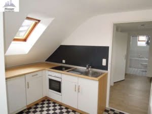 VERMIETET! Gemütliche 2 Zimmer DG-Wohnung inkl. Einbauküche – direkt am Stadtwald in Neu Isenburg