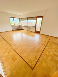 VERMIETET! Großzügige 3-Zimmerwohnung mit 2 Balkonen ruhige Lage in Großheubach